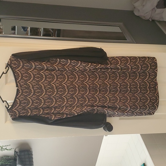 Dress - Picture 2 of 3